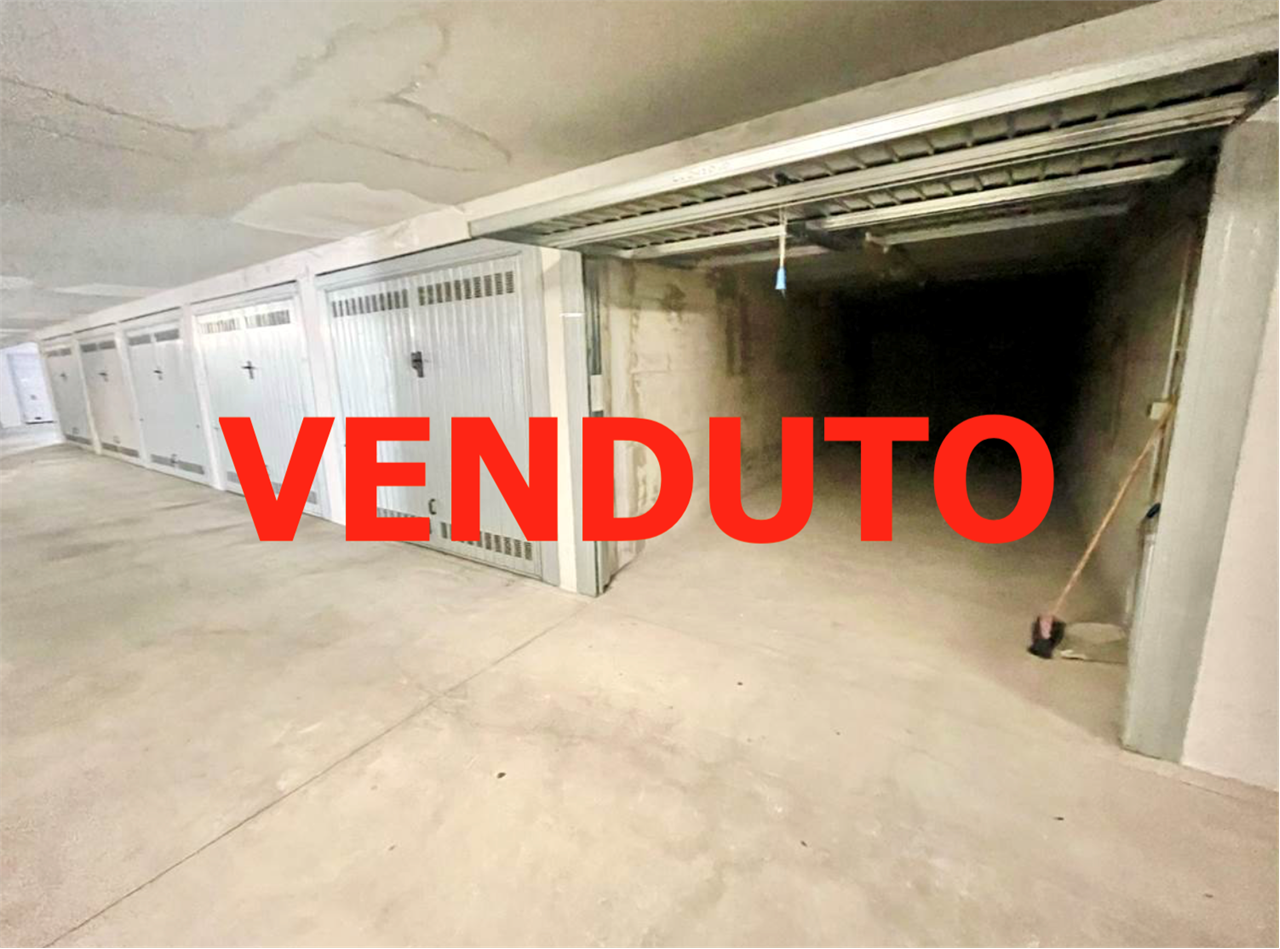 Casatenovo Vendita Garage