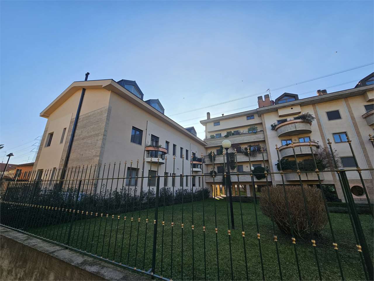 Paderno Dugnano Vendita 4 o più locali