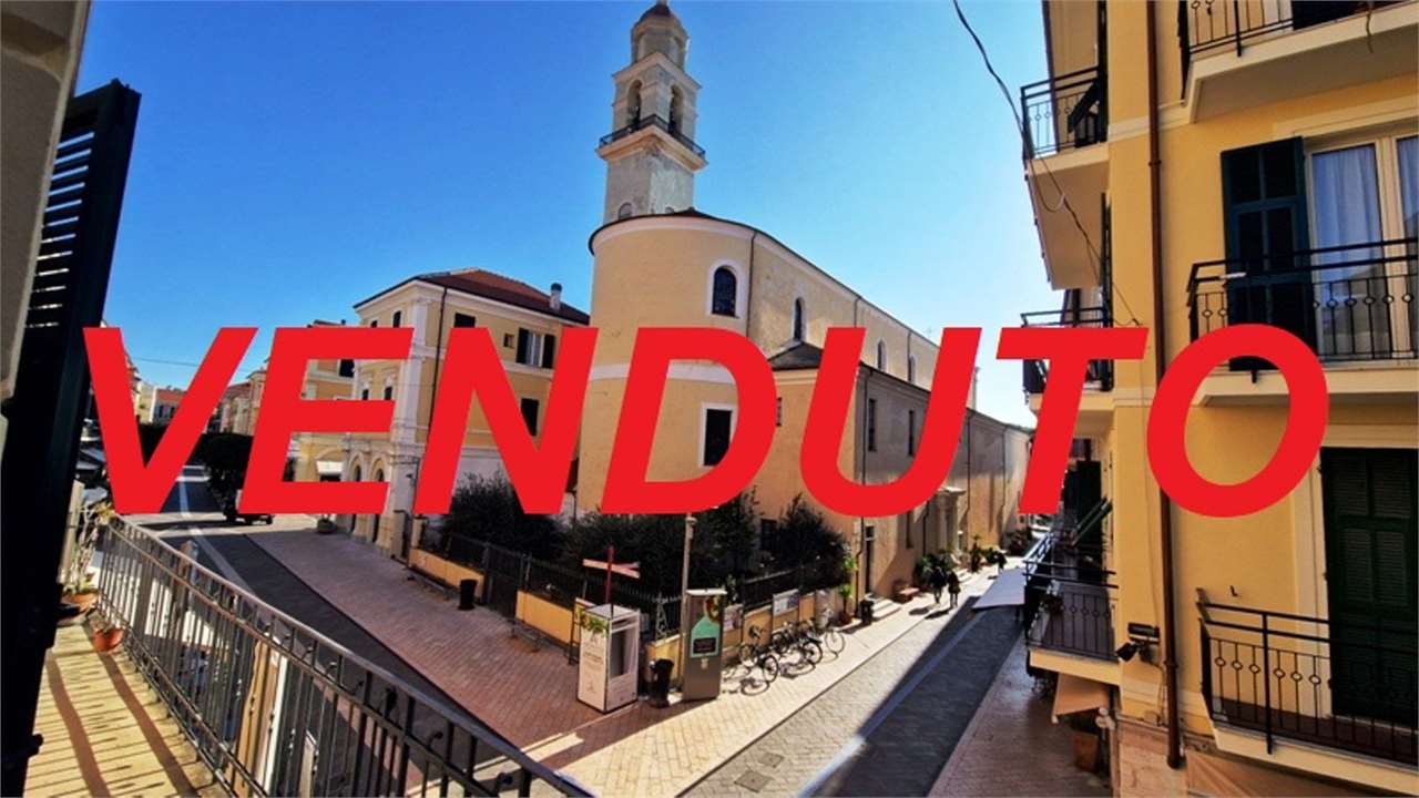 Diano Marina Vendita 4 o più locali