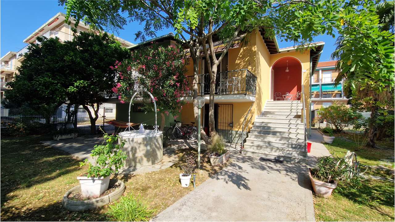 Diano Marina Vendita Villa