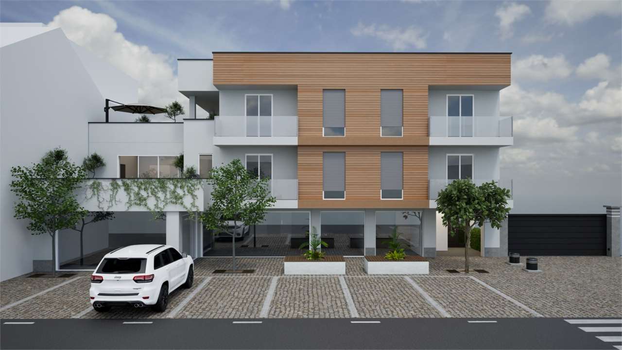 Verano Brianza Vendita Garage