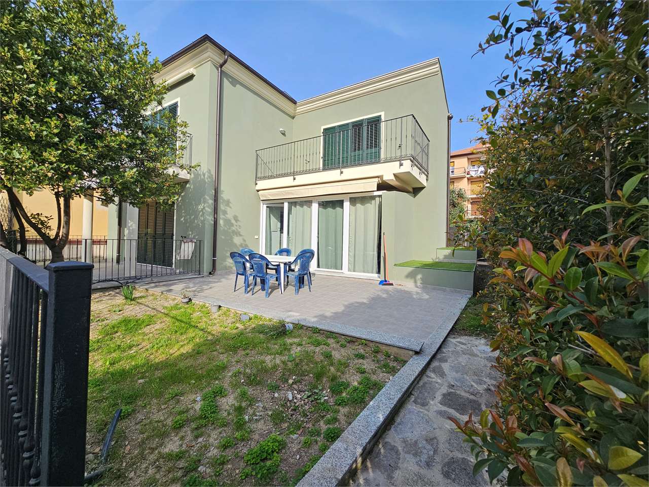 San Bartolomeo al Mare Vendita Porzione Villa