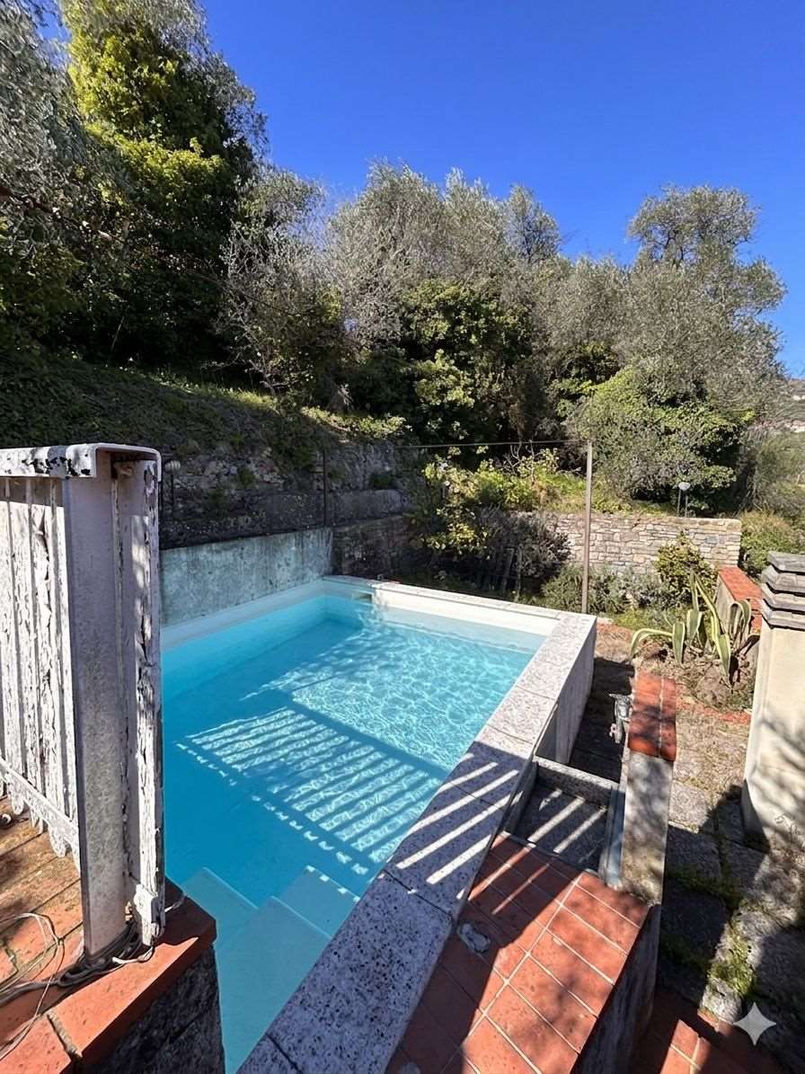 Diano Marina Vendita Porzione Villa