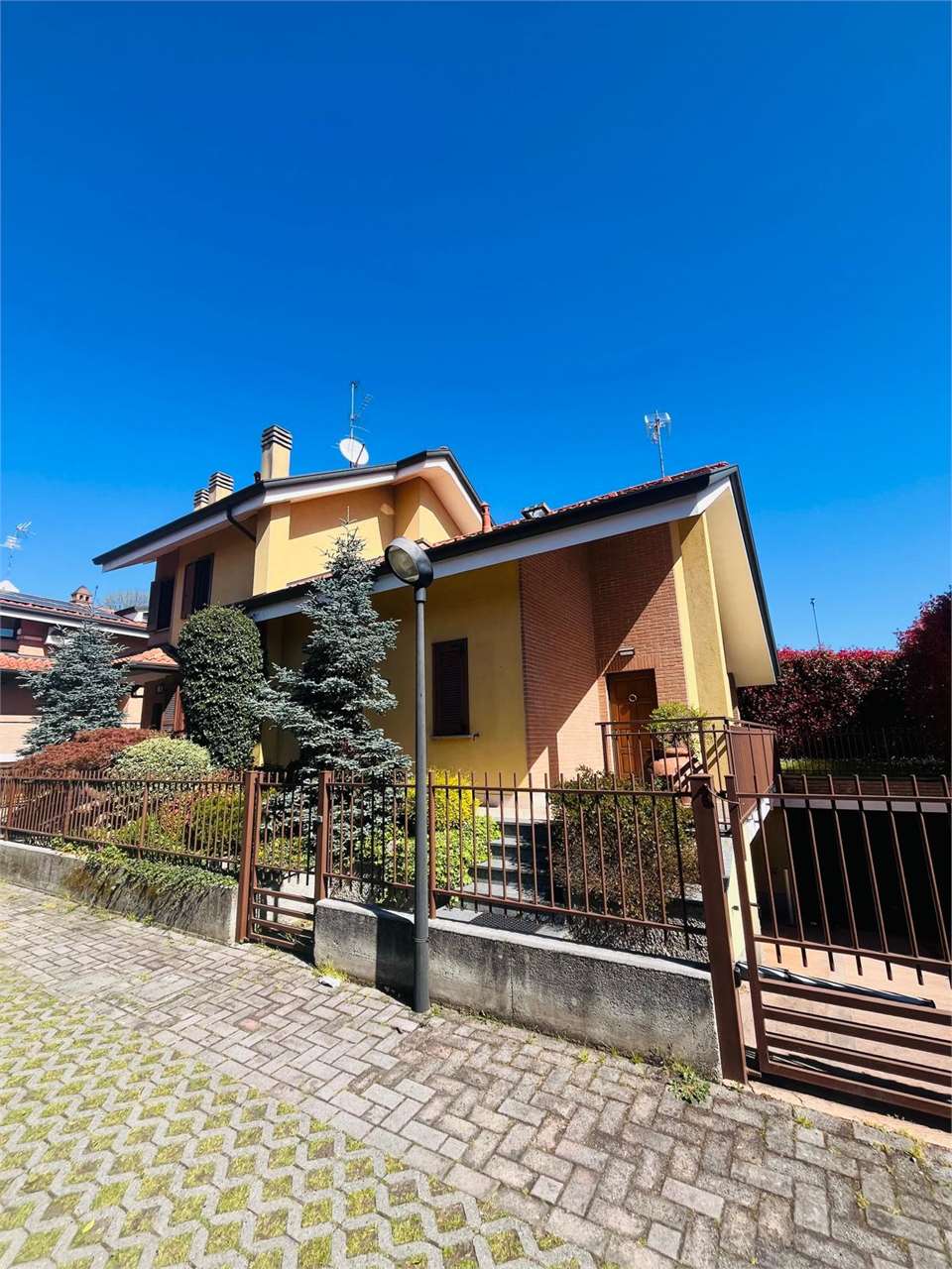 Paderno Dugnano Vendita Porzione Villa