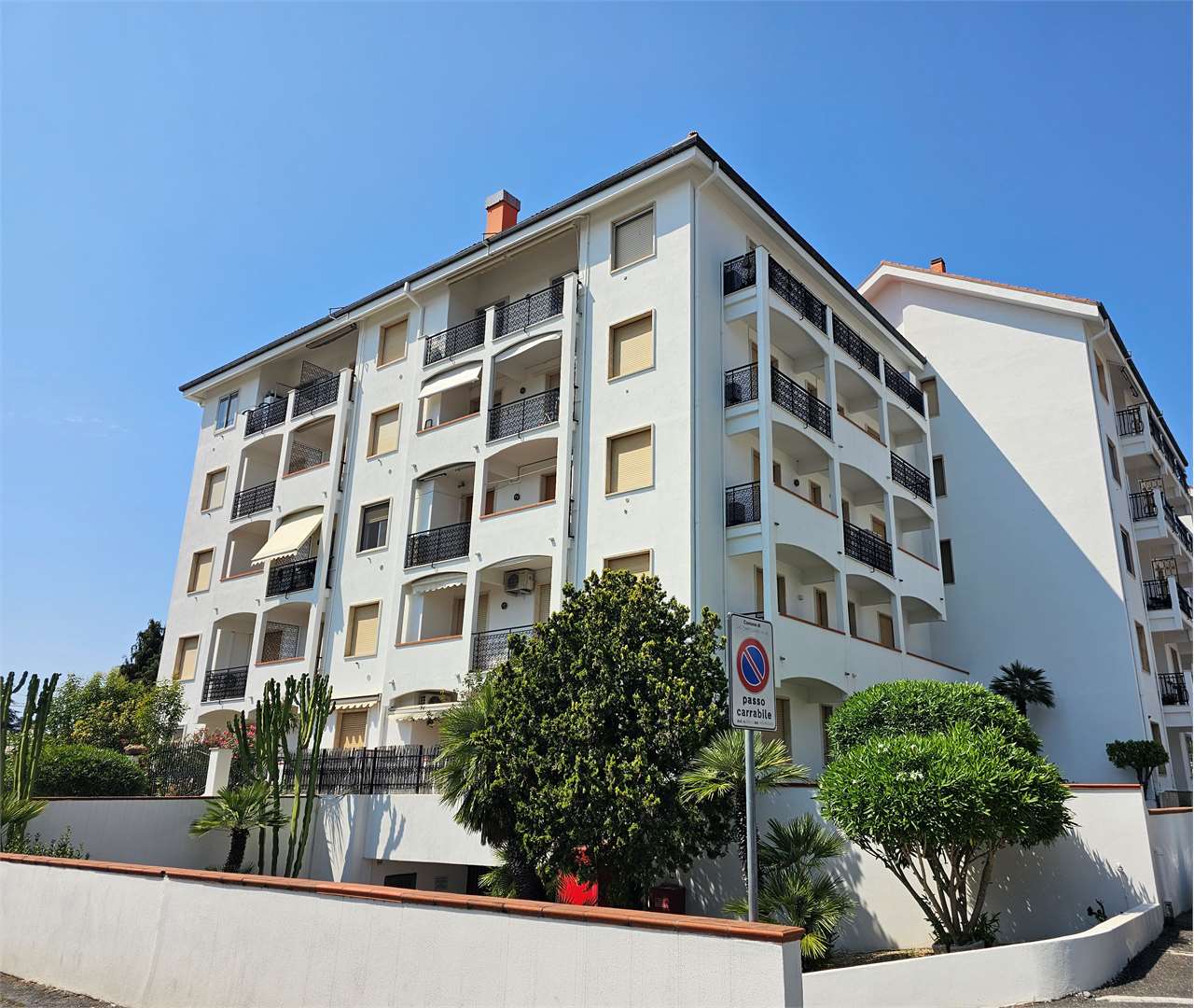 San Bartolomeo al Mare Vendita 2 locali