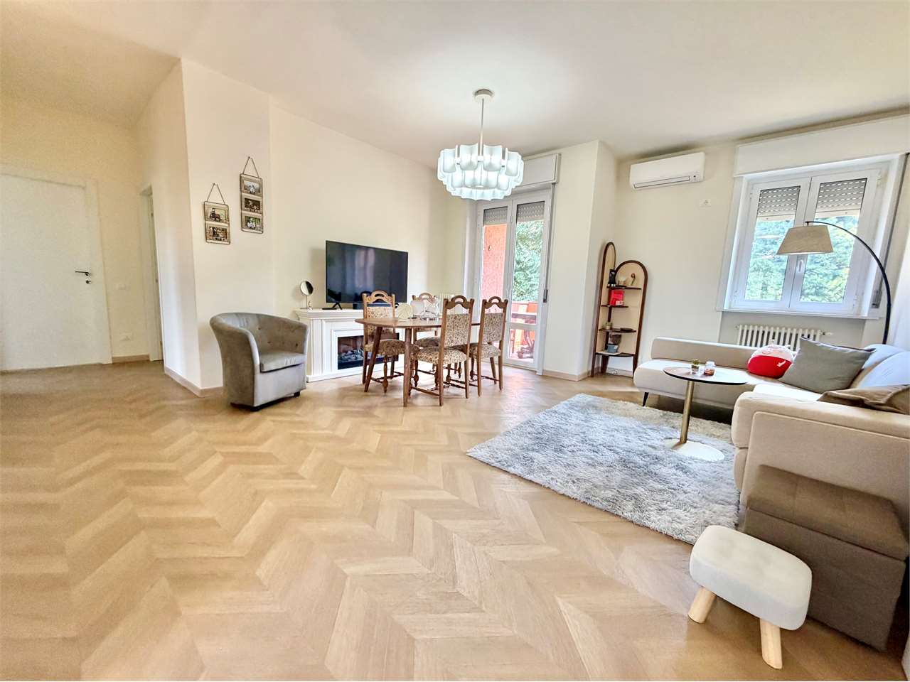 VENDITE Appartamento a Barzanò – foto 1