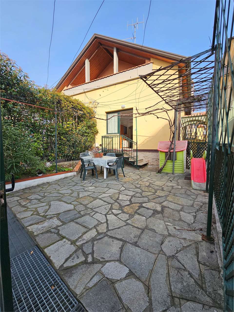 VENDITE Appartamento a San Bartolomeo al Mare – foto 1