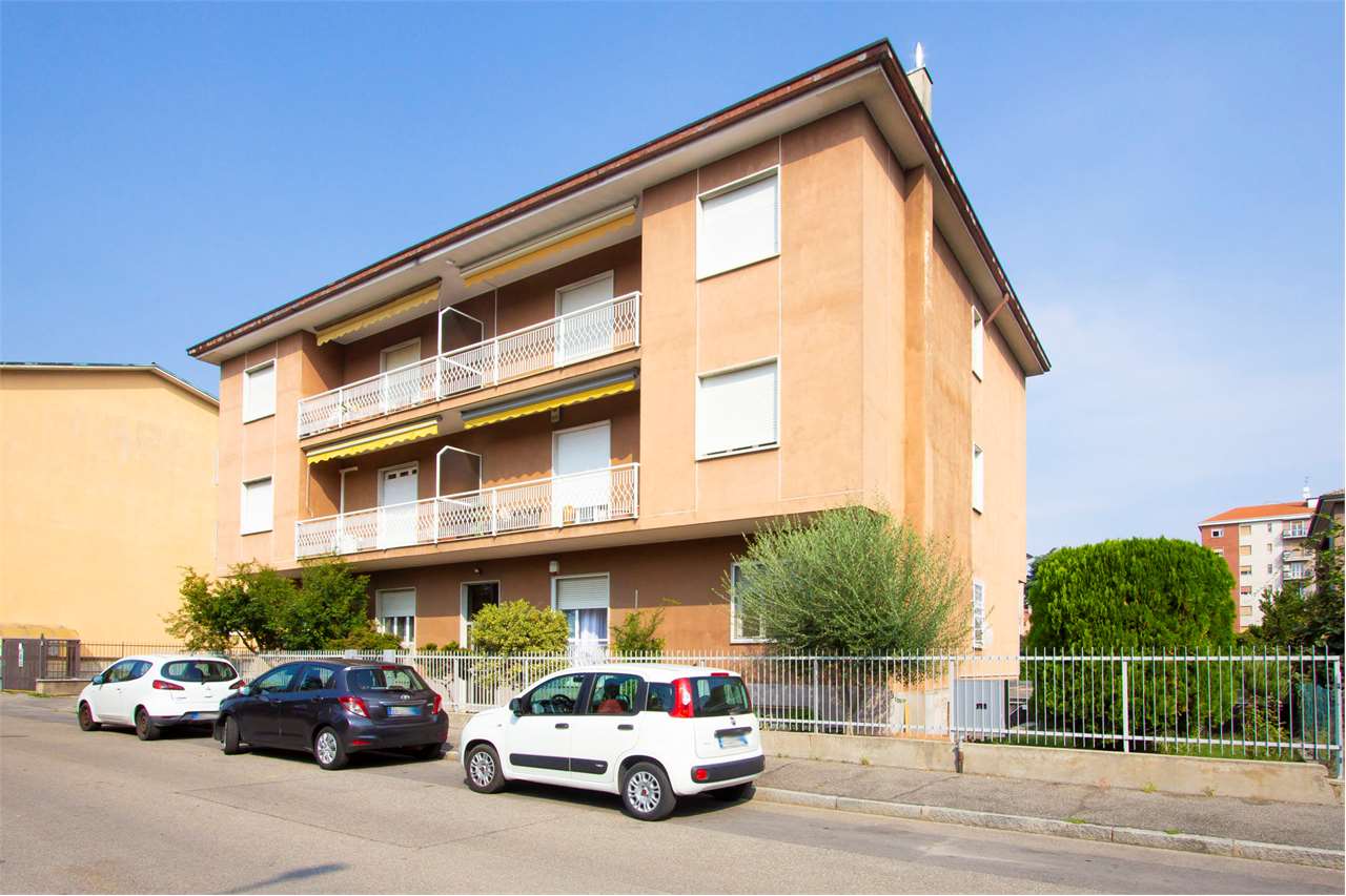 VENDITE Appartamento a Varedo – foto 1