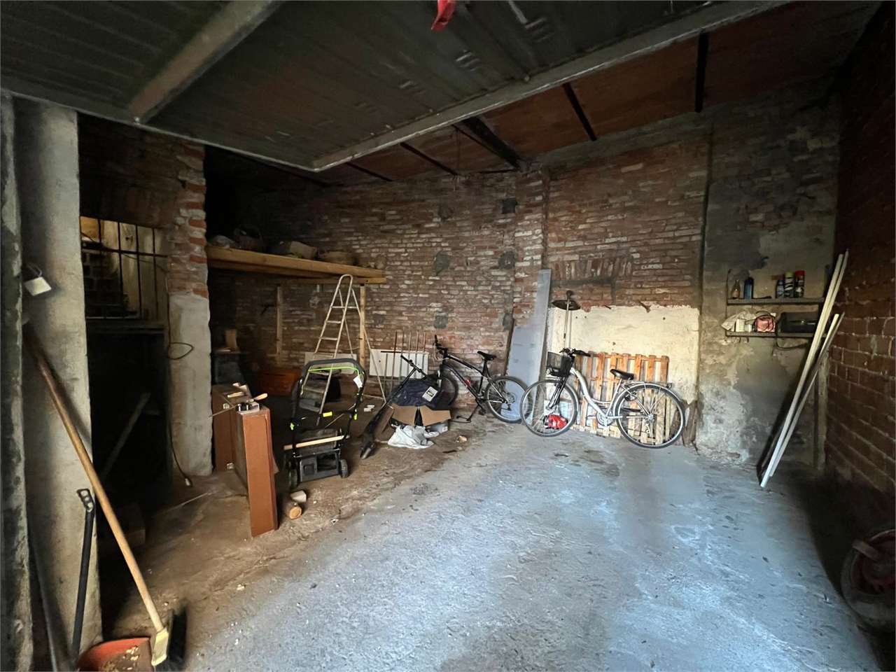 Magazzino in vendita a Montanaro (TO)
