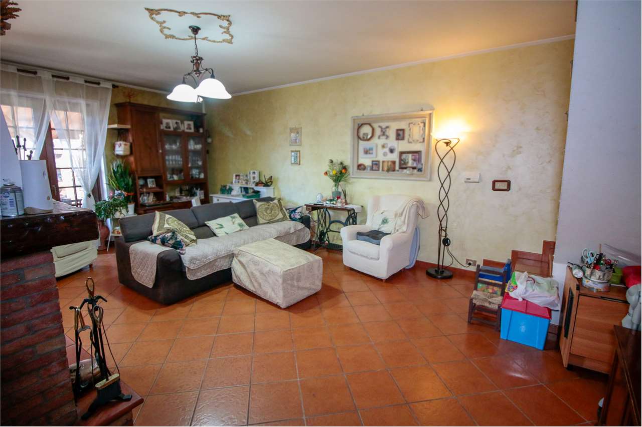 Casa indipendente in vendita a Montanaro (TO)