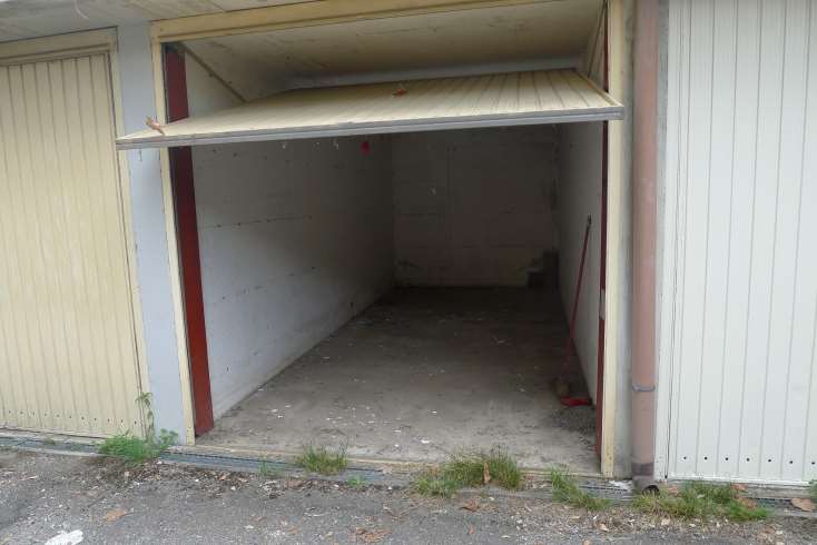 Garage/Box/Posto auto in vendita a Verbania (VB)