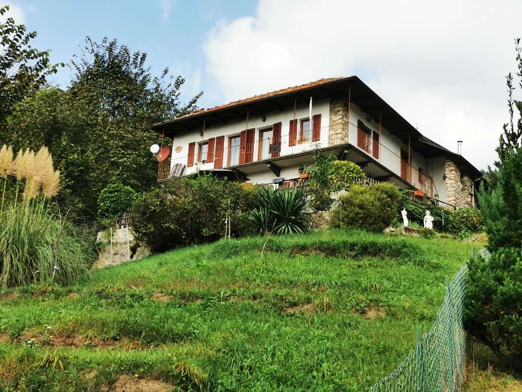Vendita Casa Indipendente Casa/Villa Quarna Sotto Via Alle Alpi 15 448839