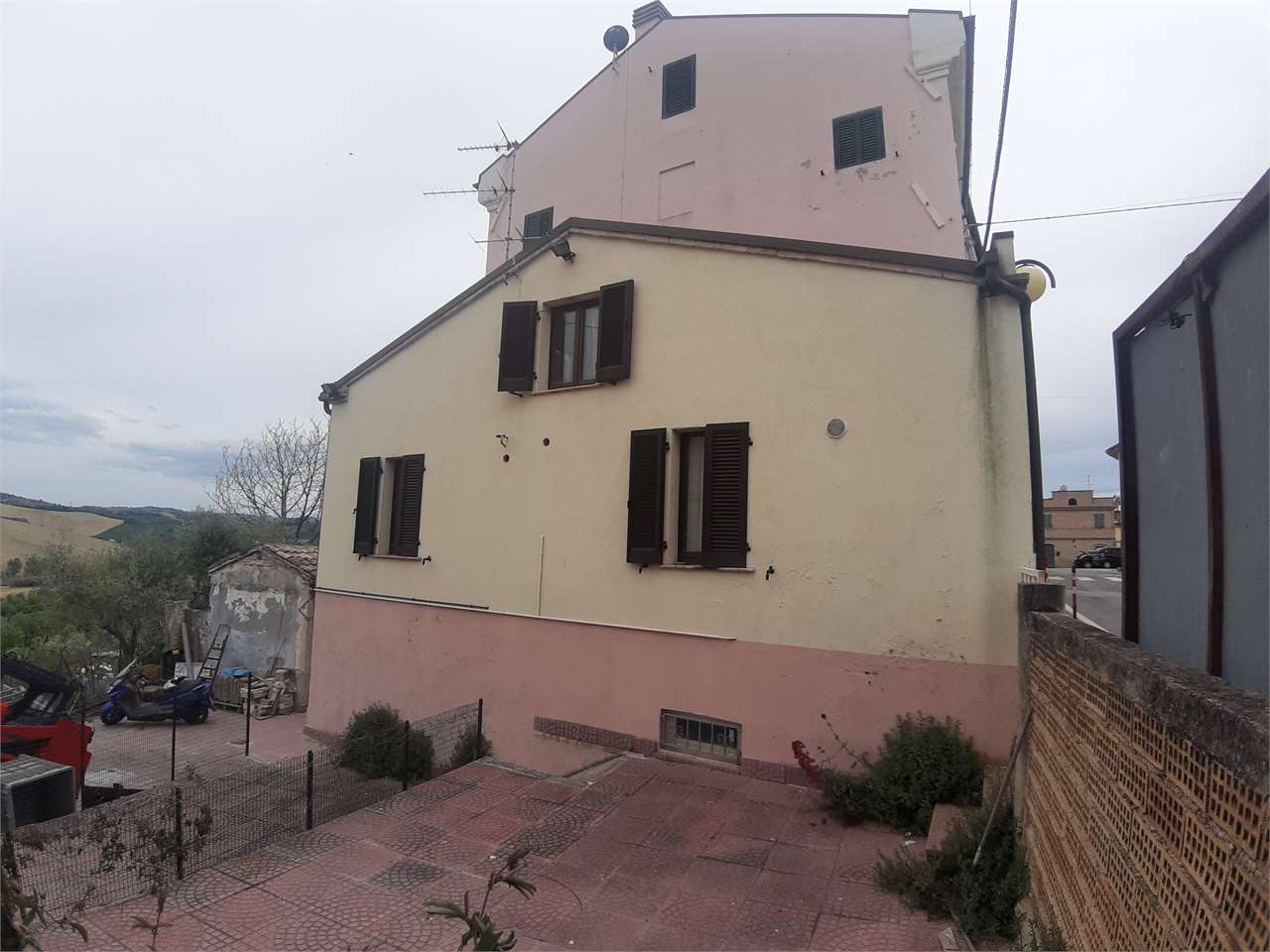 immagine annuncio 12 di 13