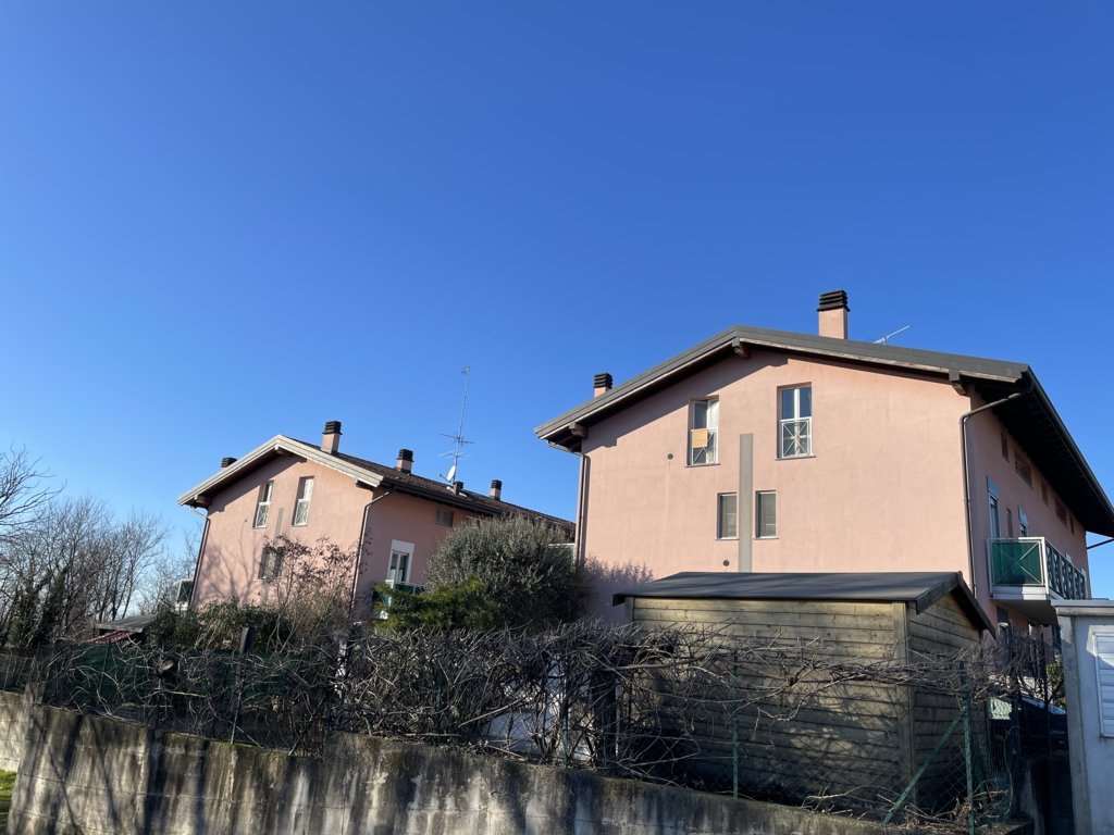 Appartamento in vendita a Binago (CO)