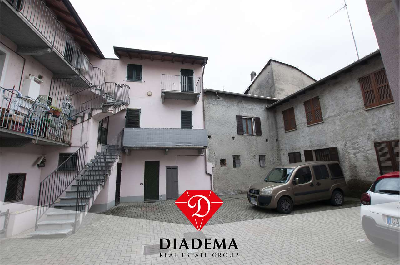 Vendita Porzione di casa Casa/Villa Castelletto sopra Ticino Via Camillo Benso Conte di Cavour 37 306022