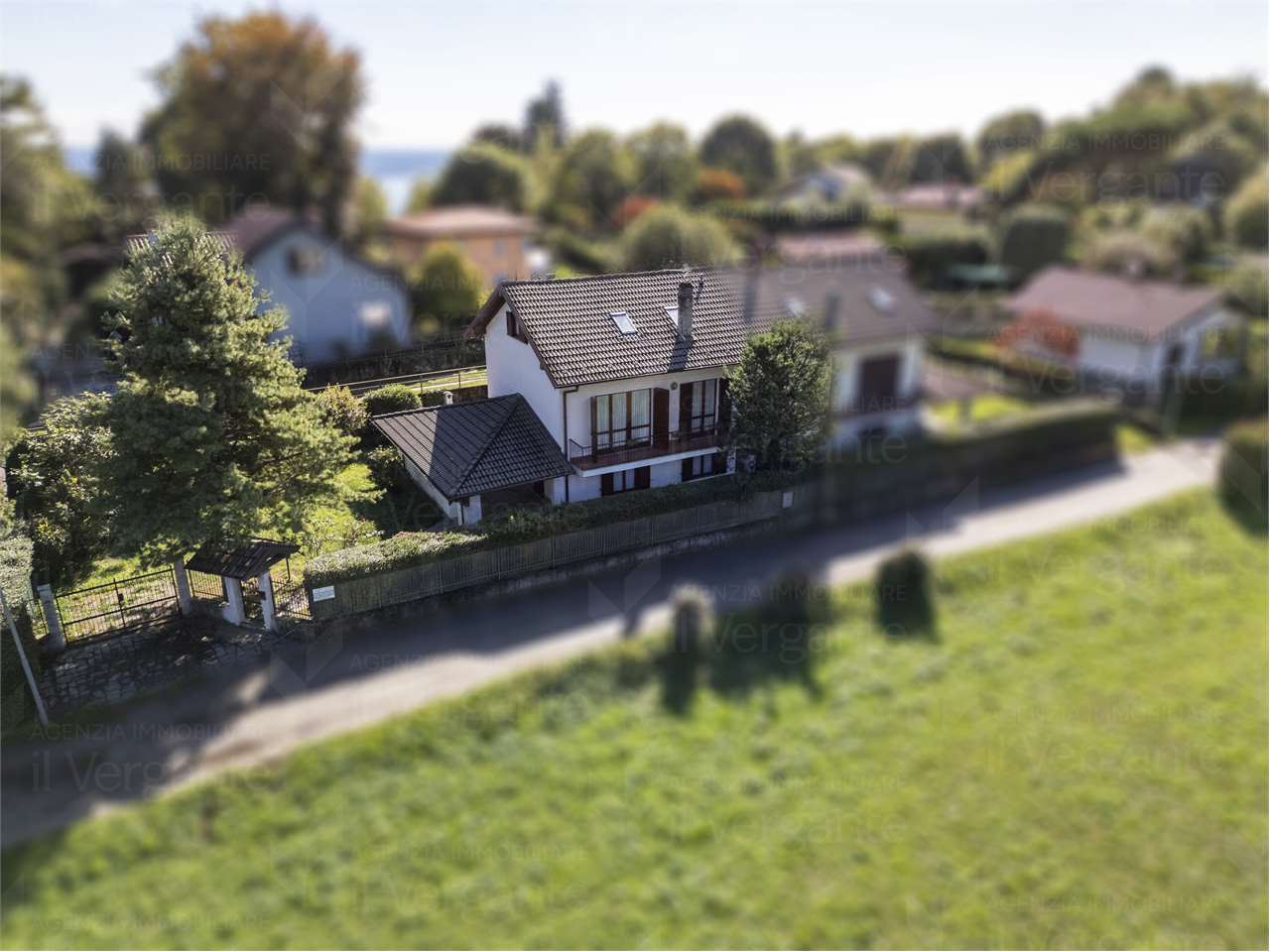 Villa with porch and garden