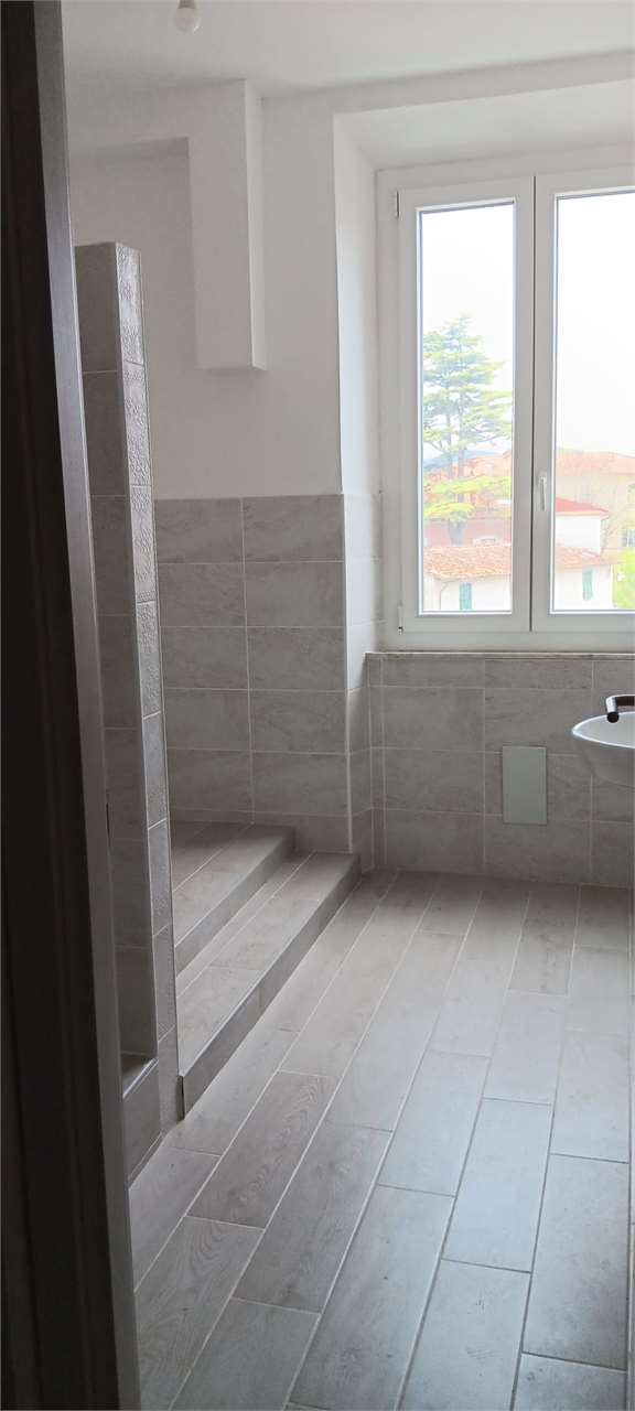 Appartamento in vendita a Calzabigi, Livorno (LI)