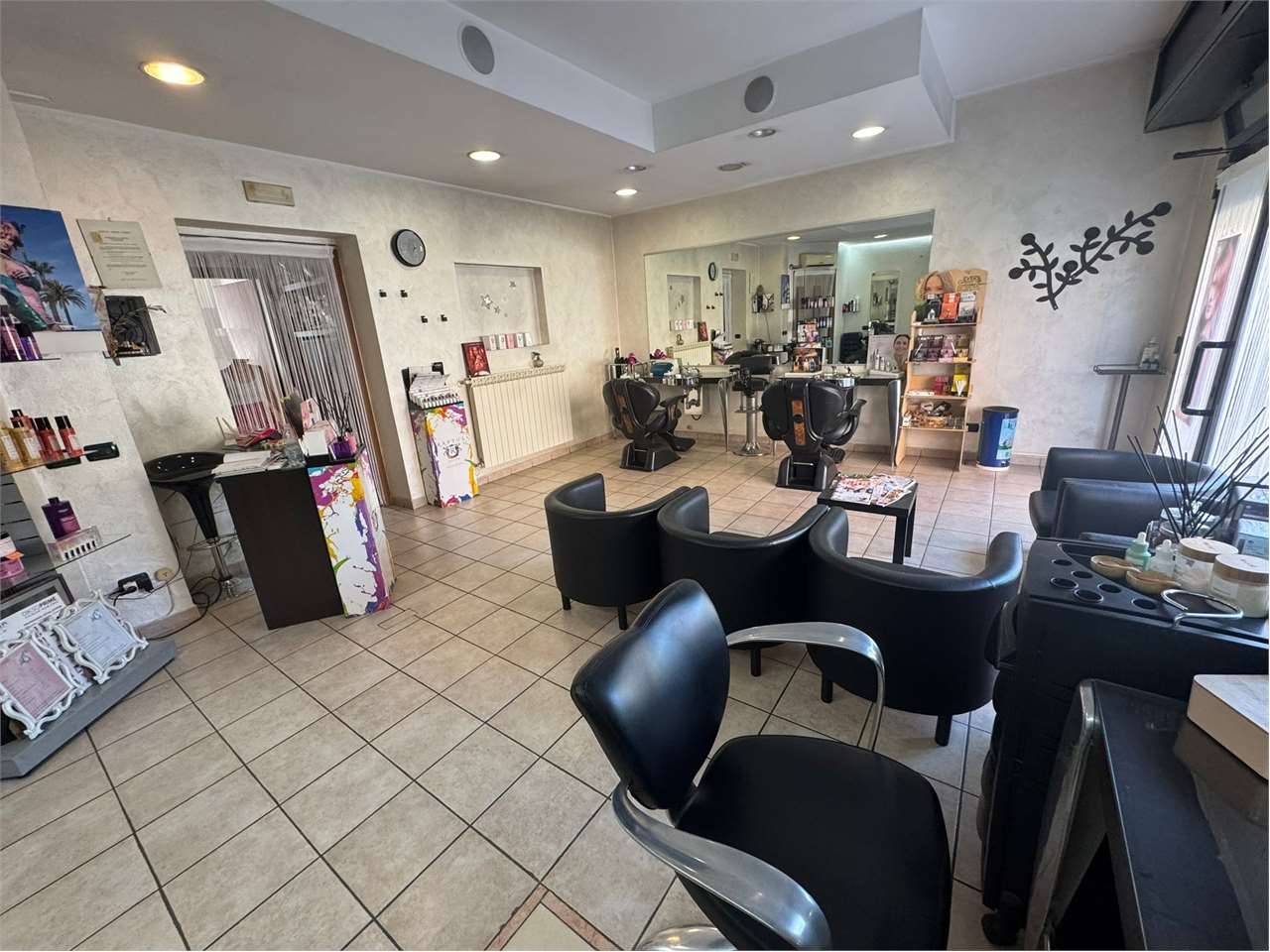 Arconate Affitto Negozio