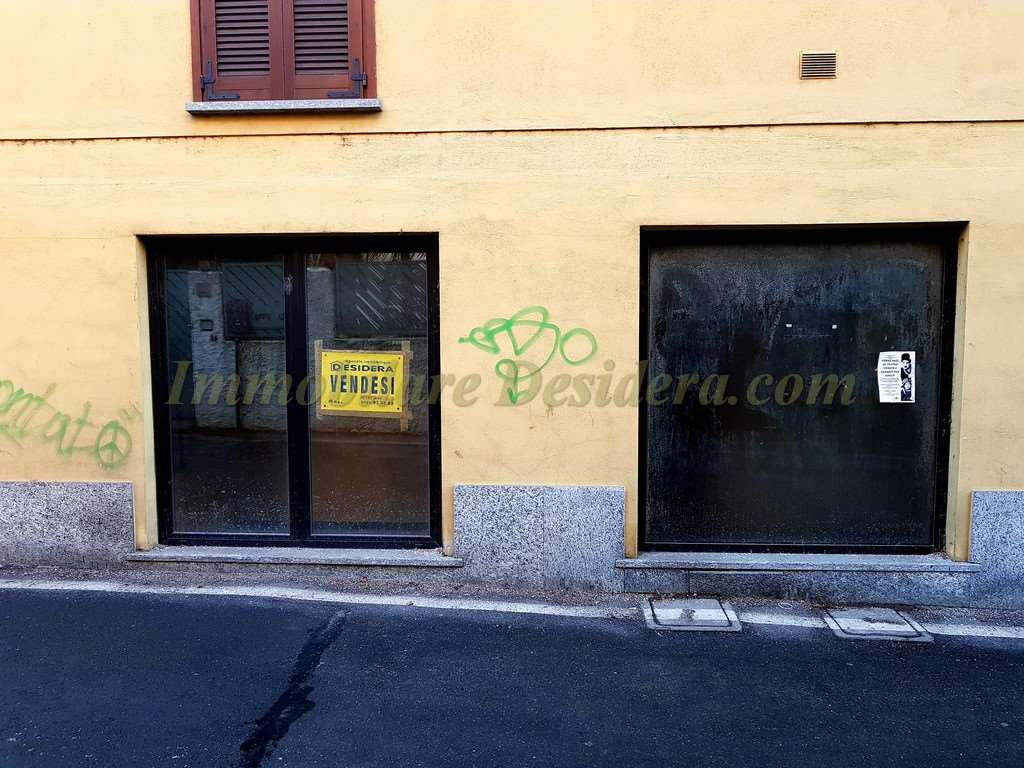 Negozio in vendita a Castelletto Sopra Ticino (NO)