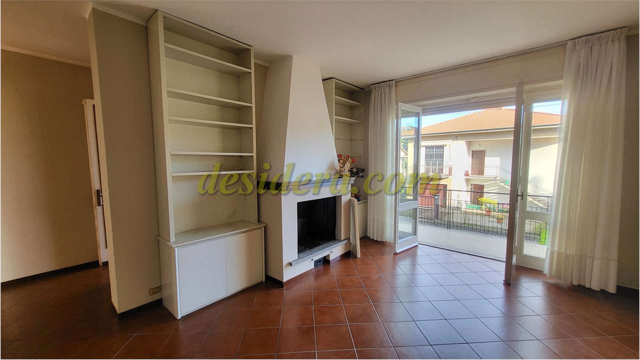 Villa in vendita a Besozzo (VA)