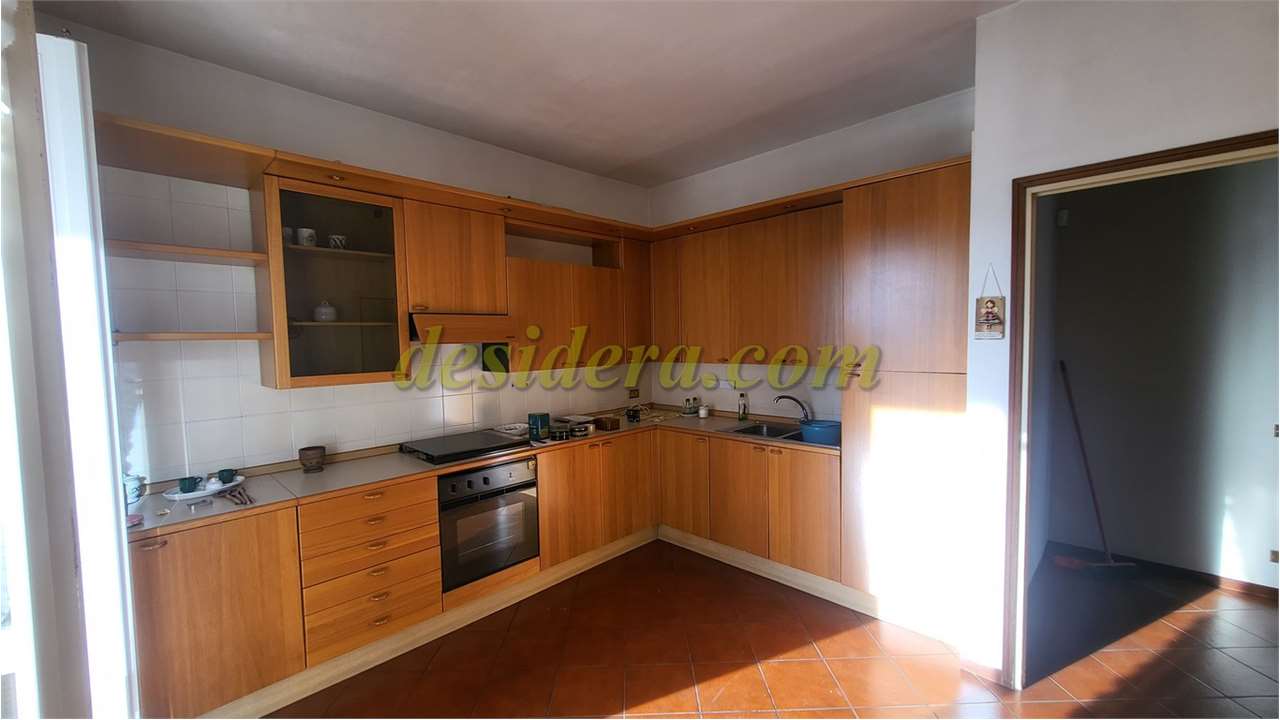 Villa in vendita a Besozzo (VA)