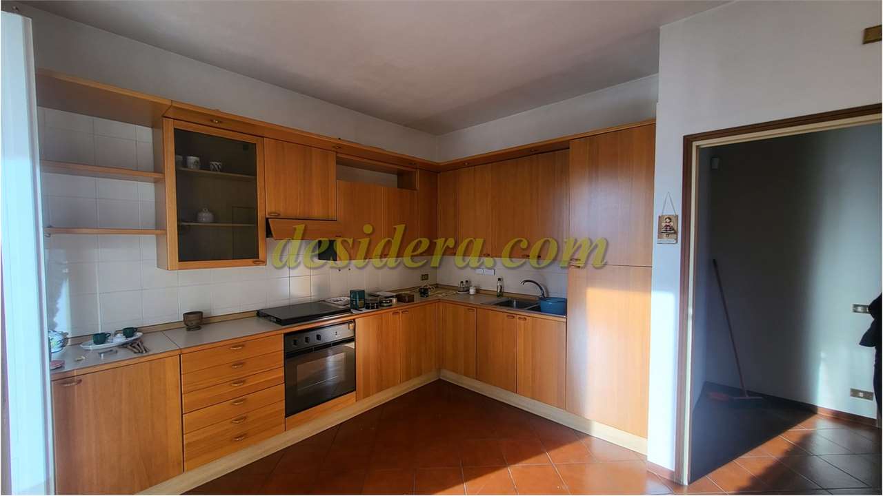 Villa in vendita a Besozzo (VA)