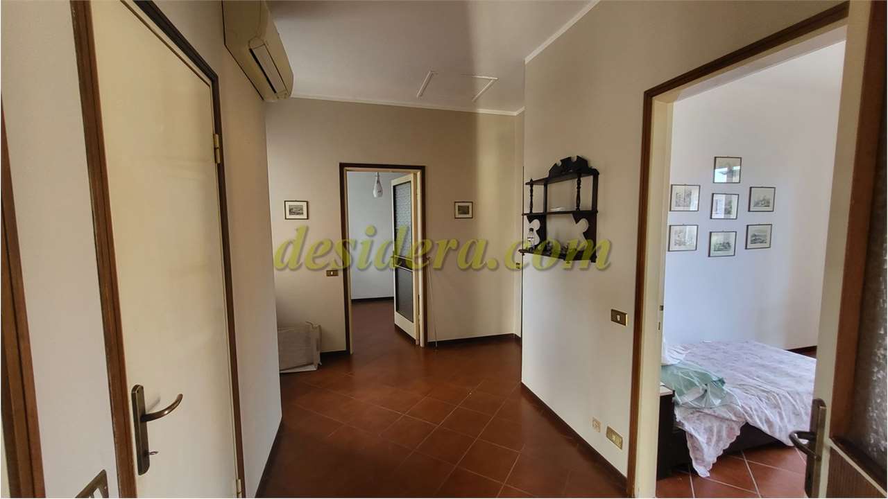 Villa in vendita a Besozzo (VA)
