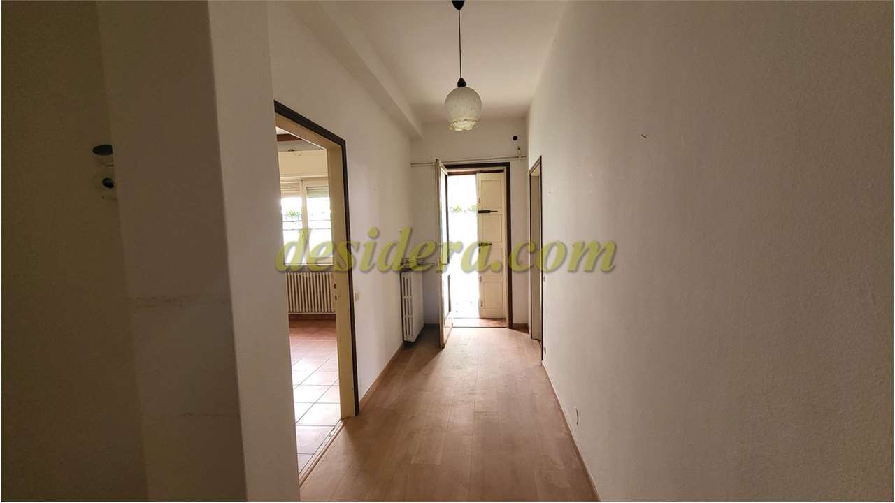 Villa in vendita a Besozzo (VA)
