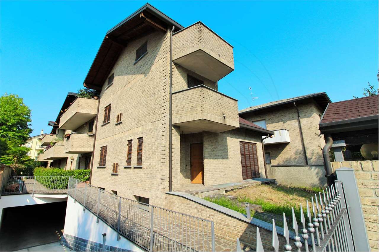 Vendita Villa unifamiliare Casa/Villa Bovisio-Masciago Corso Milano 100 369522