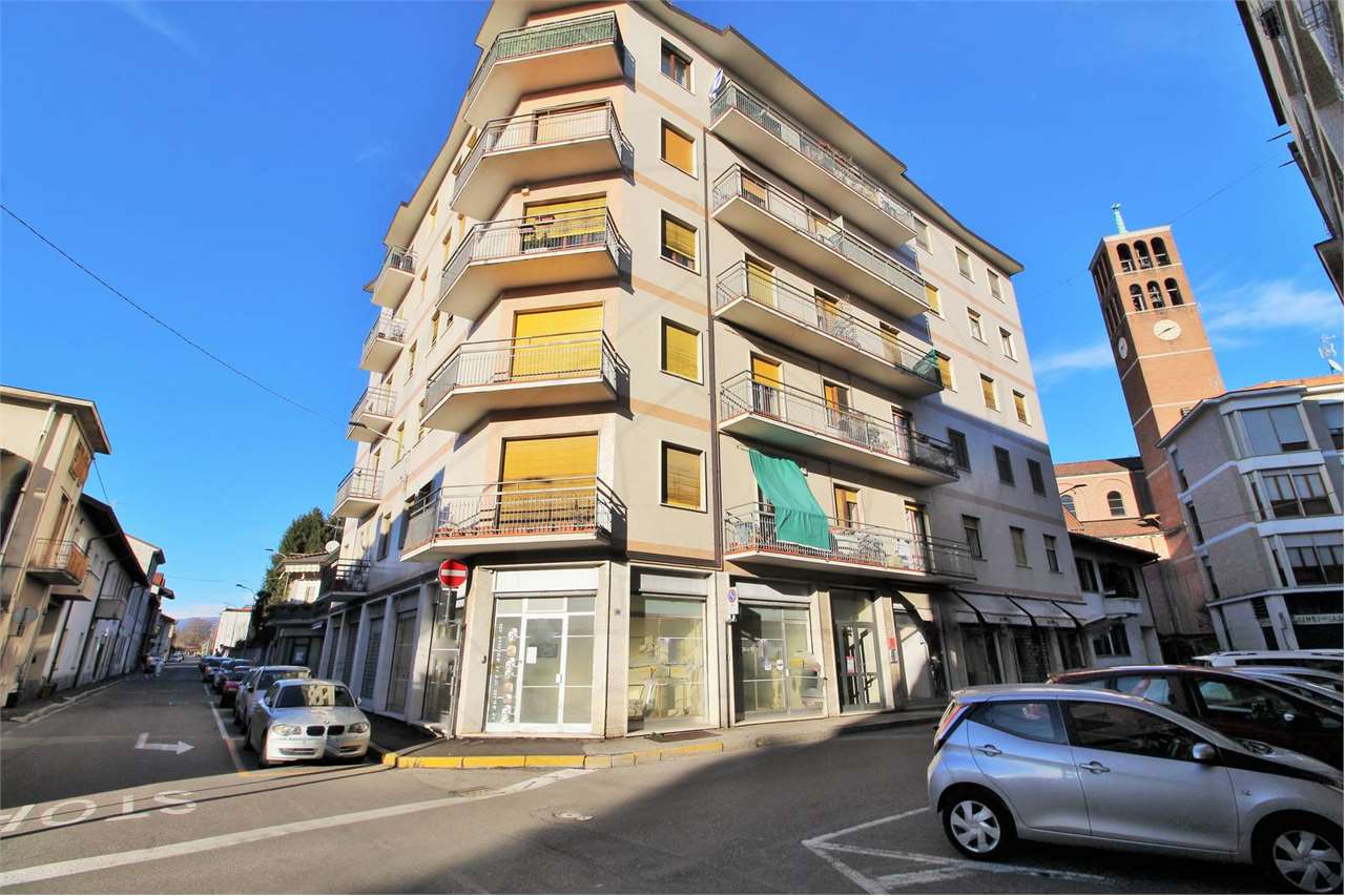 Vendita Trilocale Appartamento Giussano Piazza Lombardi  429379