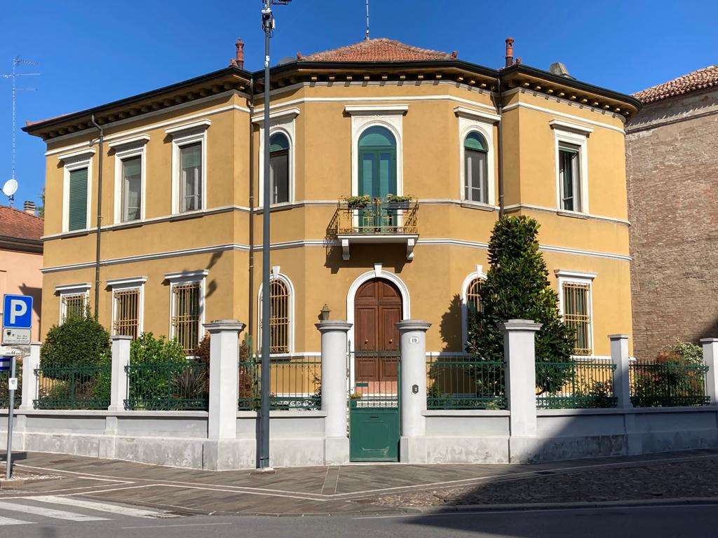 Villa unifamiliare in vendita, Mantova