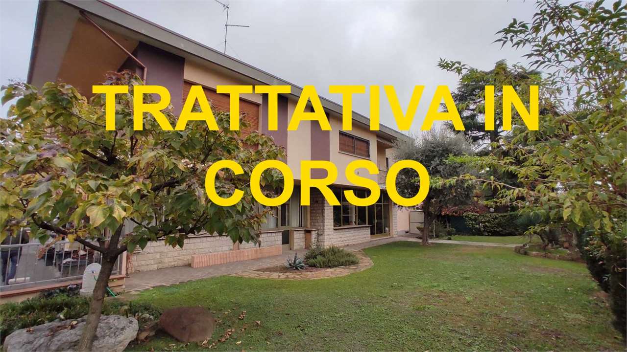 Vendita Palazzo/Palazzina/Stabile Casa/Villa Osio Sopra 454997