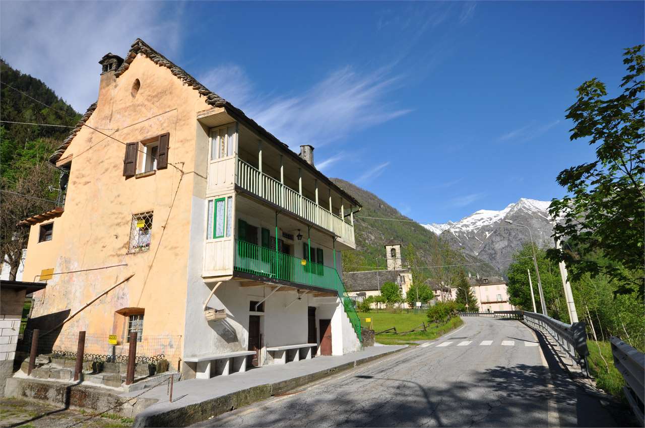 Casa indipendente in vendita a Antrona Schieranco (VB)