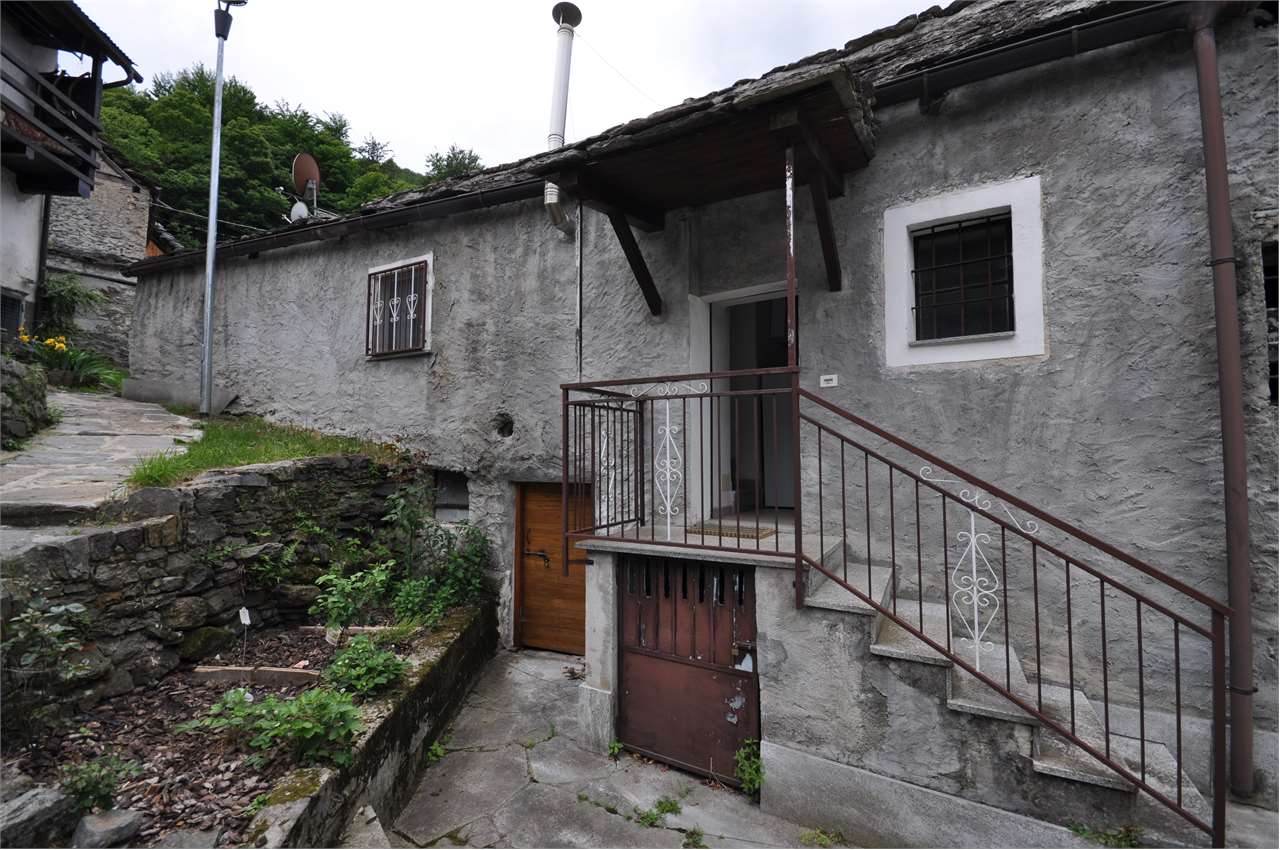 Porzione di casa in vendita a Bognanco (VB)