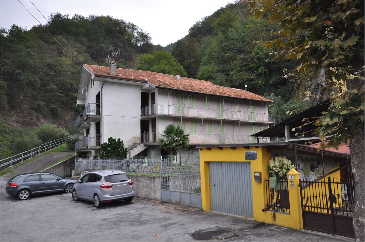 Casa indipendente in vendita a Beura-cardezza (VB)
