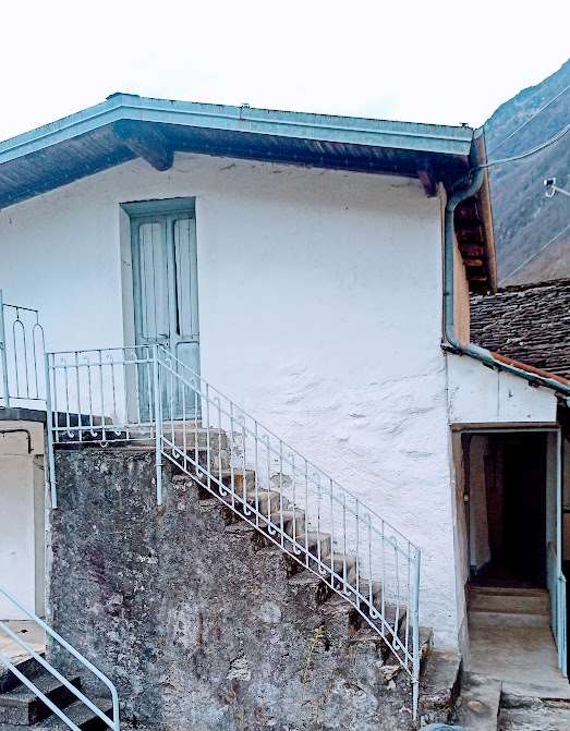 Casa indipendente in vendita a Pontegrande, Bannio Anzino (VB)