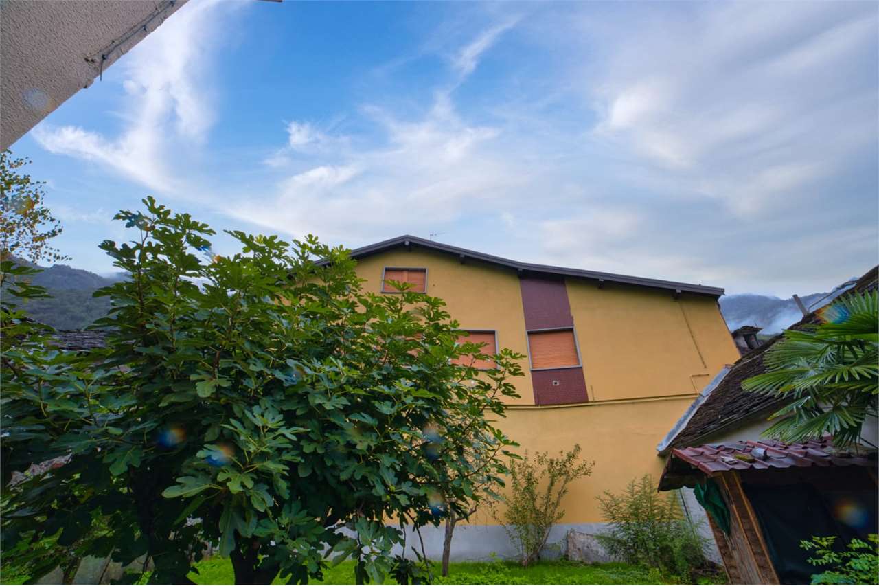 Casa indipendente in vendita a Premosello-chiovenda (VB)