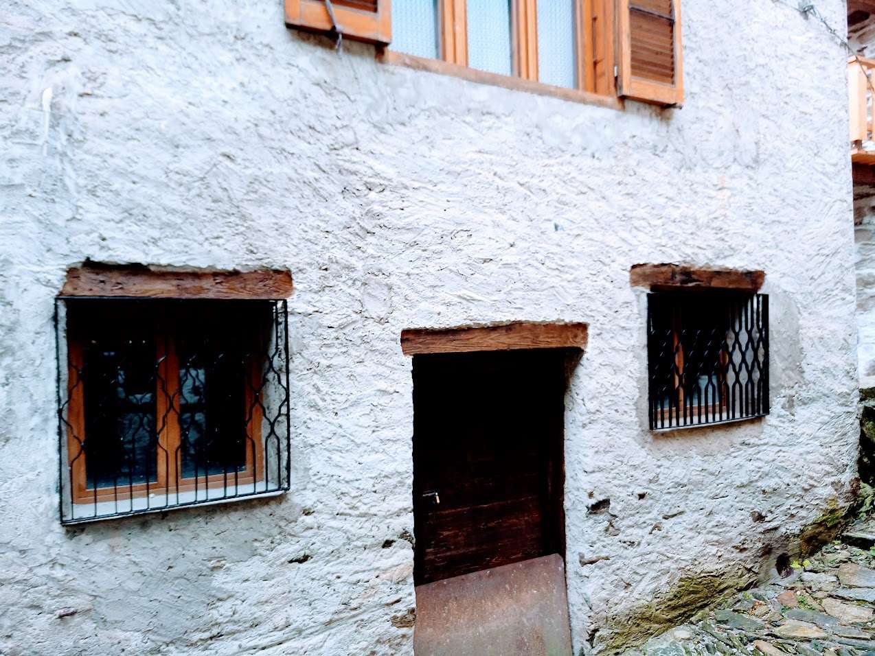 Casa indipendente in affitto a Calasca-castiglione (VB)