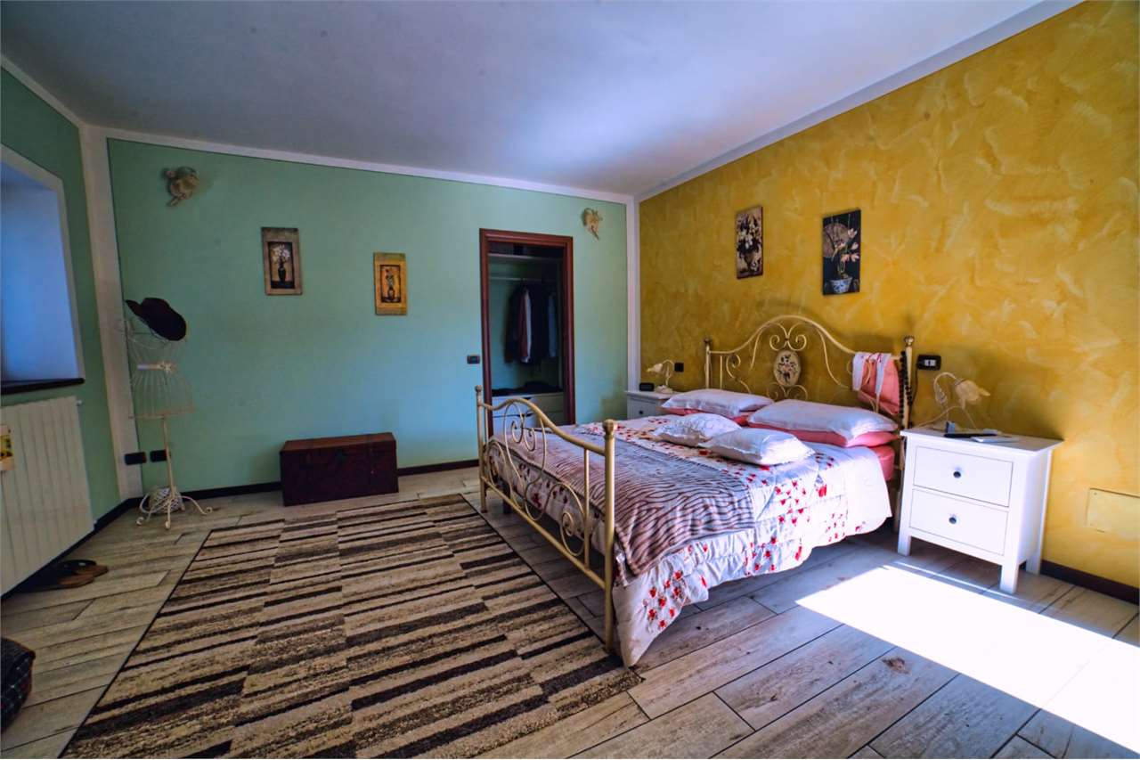Colonica in vendita a Cardezza, Beura-cardezza (VB)