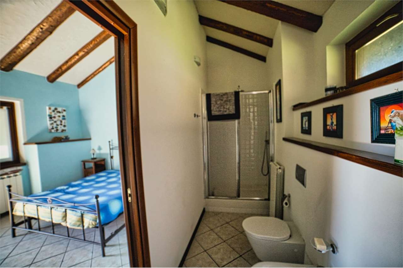 Colonica in vendita a Cardezza, Beura-cardezza (VB)