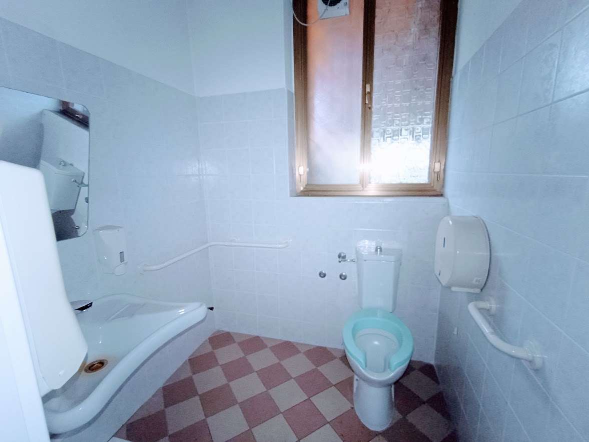 Negozio in vendita a Villadossola (VB)