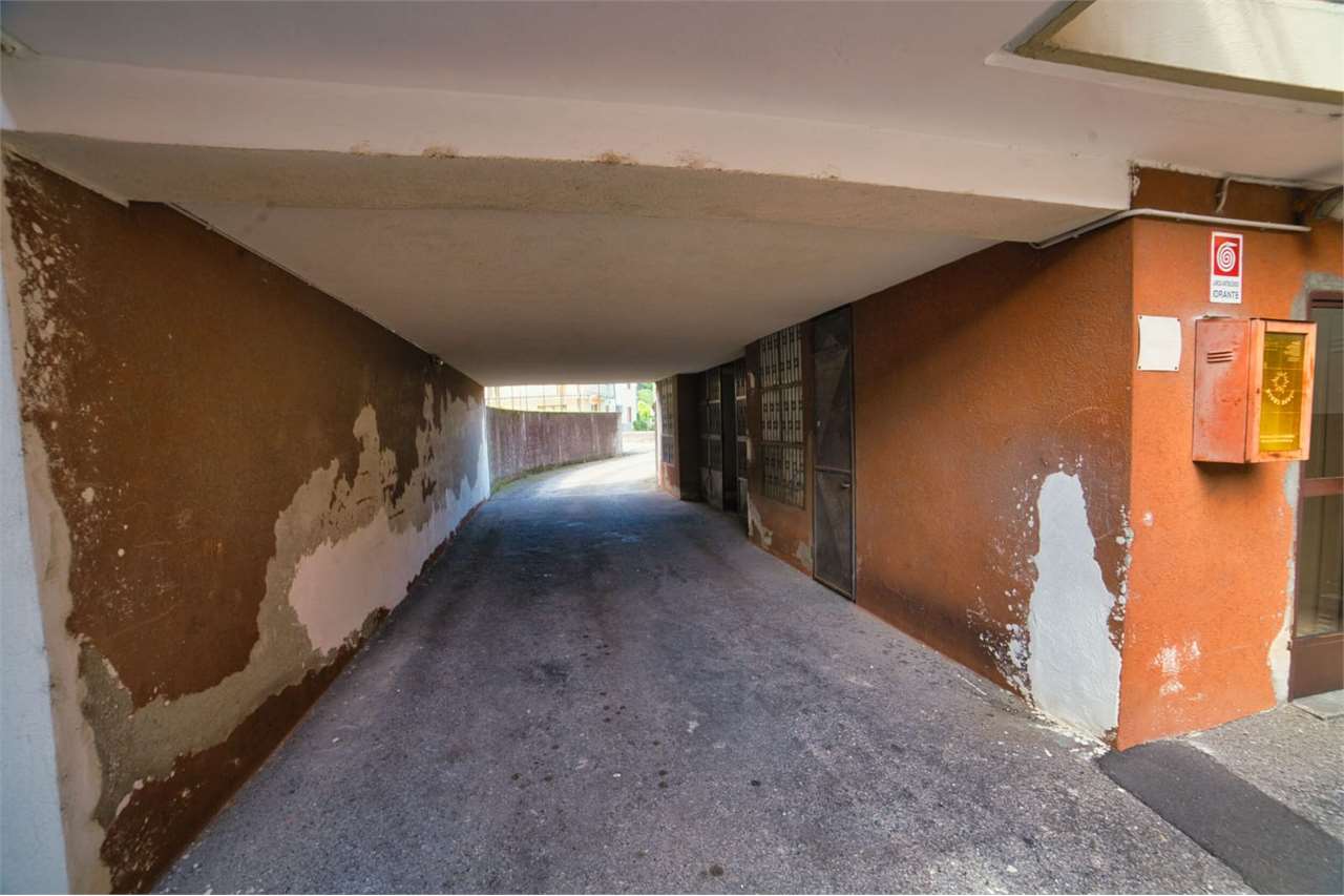 Magazzino in vendita a Piedimulera (VB)
