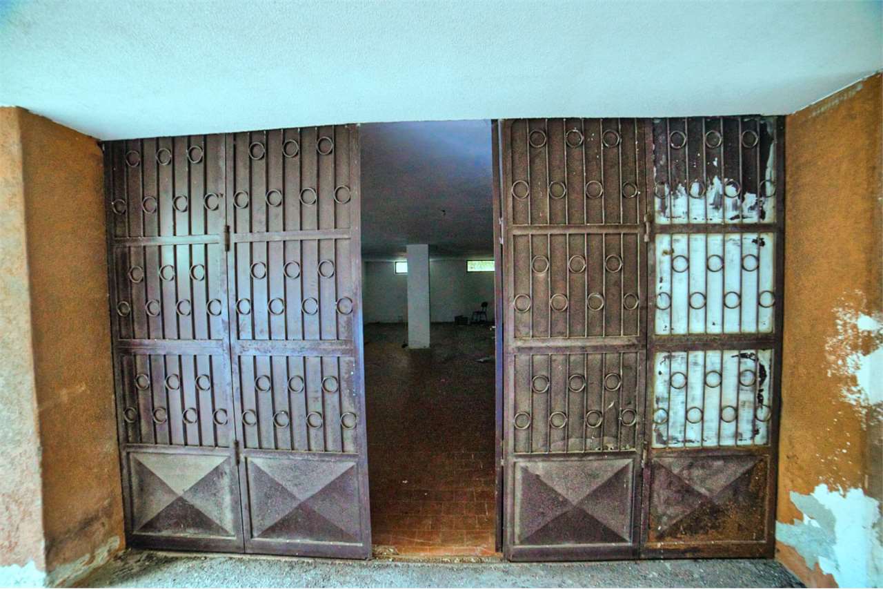 Magazzino in vendita a Piedimulera (VB)