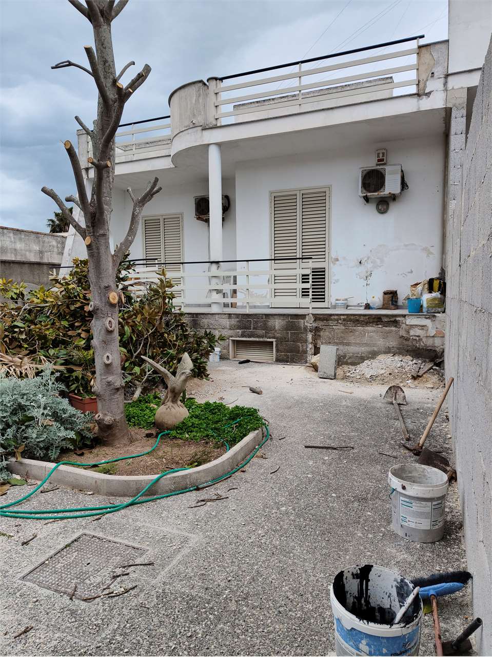 Immobile con scoperto pressi piazzale rudiae a Lecce - foto 1