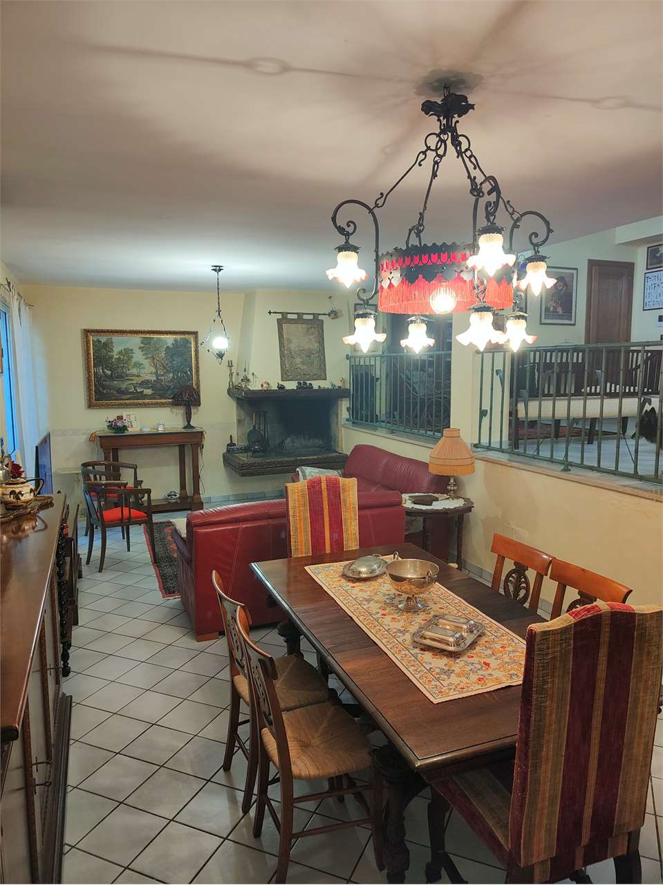 VIlla a schiera su tre livelli con piscina a Lecce - foto 11