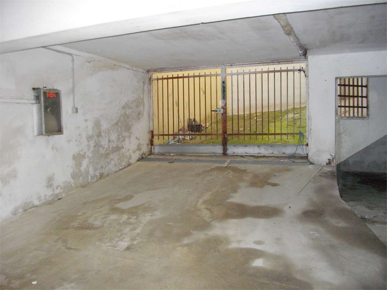 Occasione!! Locale dep di 400 mq a Lecce - foto 3