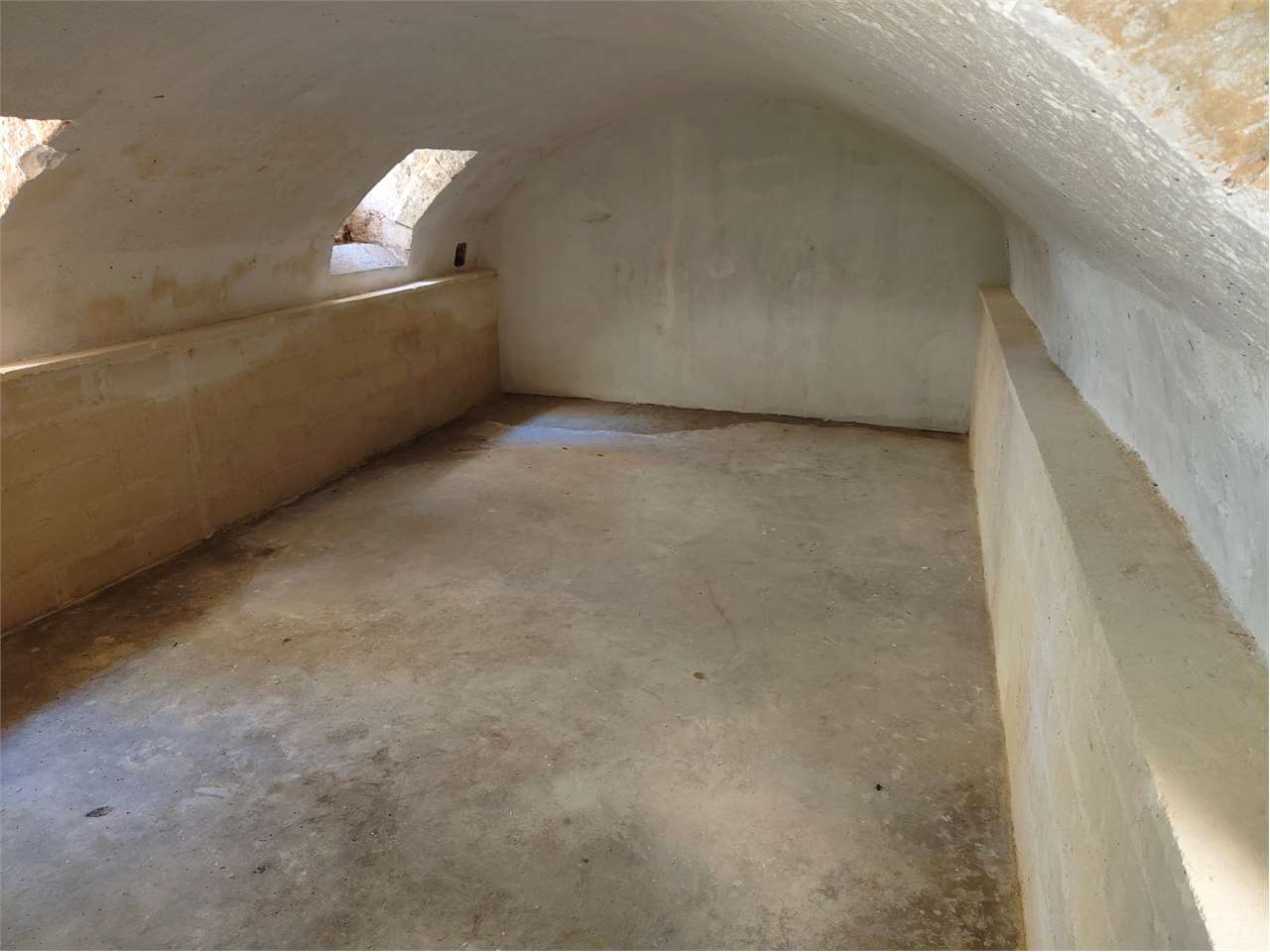 Uso deposito nel centro storico a Lecce - foto 2