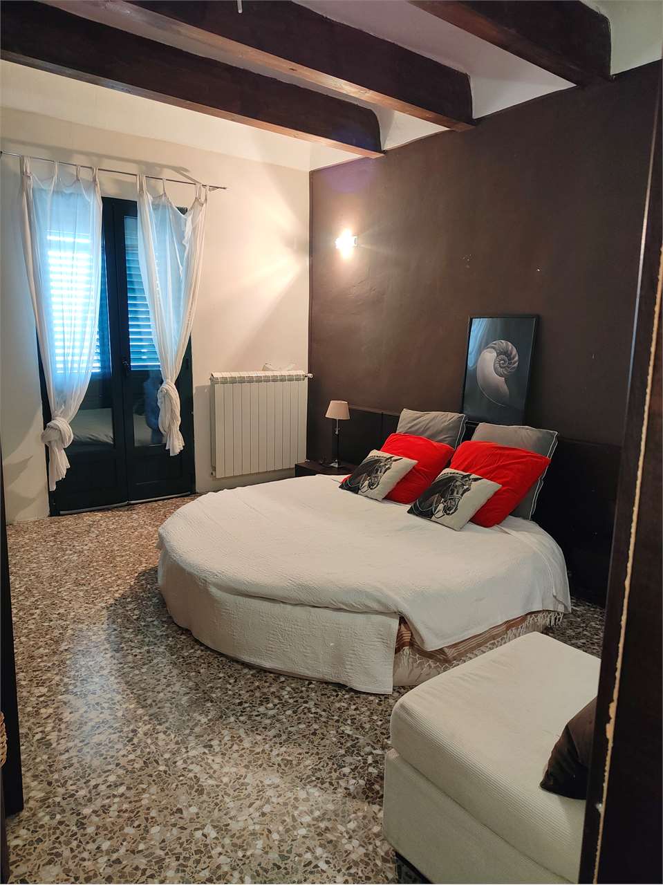 Zona leuca arredato 3 letto ristrutturato a Lecce - foto 4