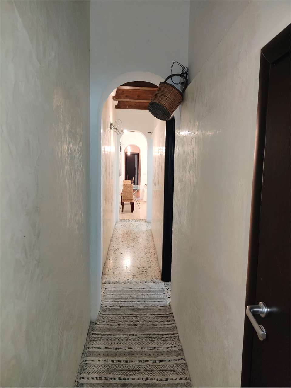 Zona leuca arredato 3 letto ristrutturato a Lecce - foto 21