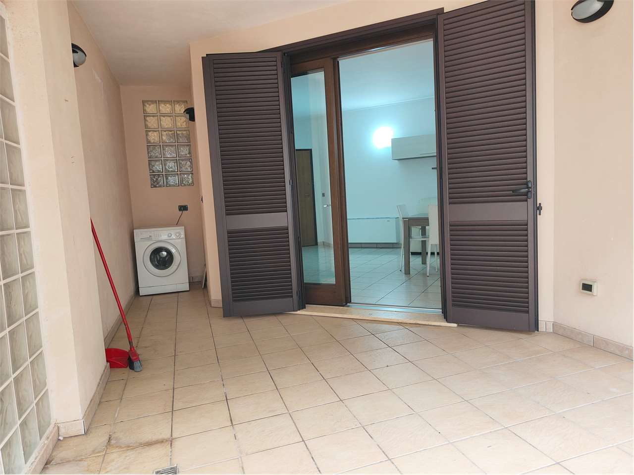 App.to con box doppio. Ottime condizioni. a Lecce - foto 6
